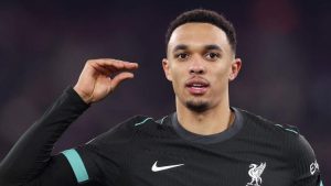 ليفربول يقدم عرضًا خياليًا لتأمين بقاء أرنولد